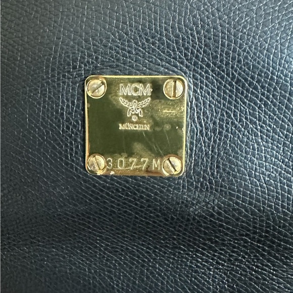 MCM Black Leather Shoulder Bag with Gold Accents - Picture 4 of 13